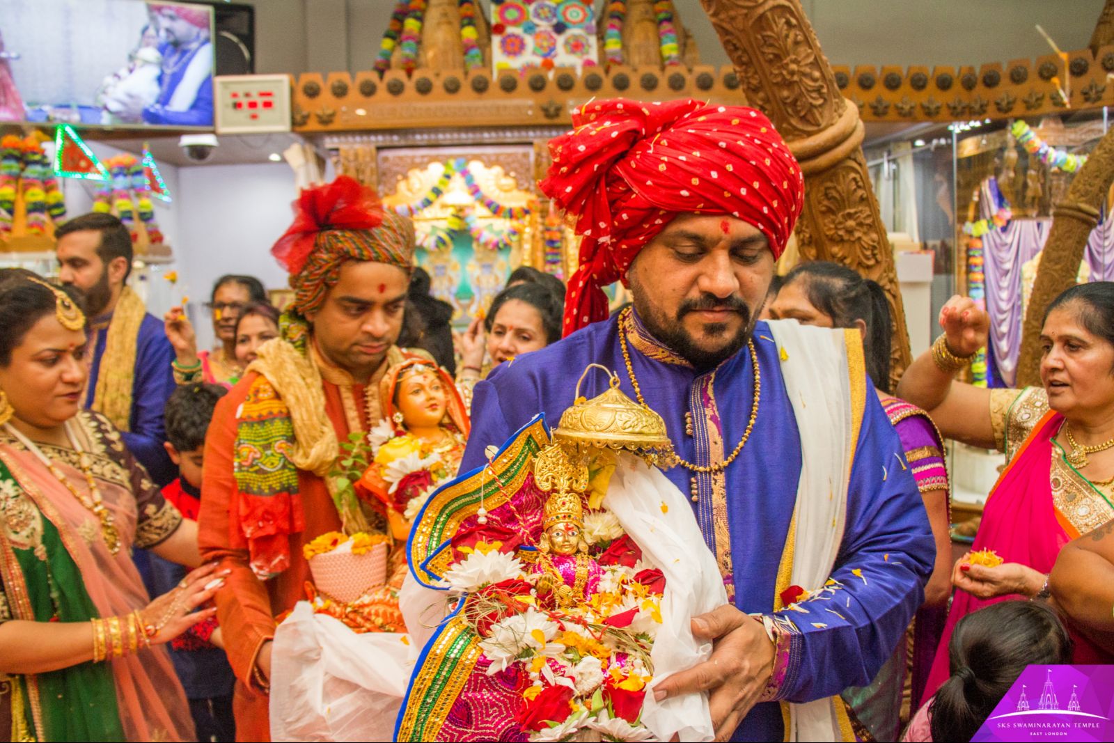 ©1987-2017 SKS Swaminarayan Temple East London